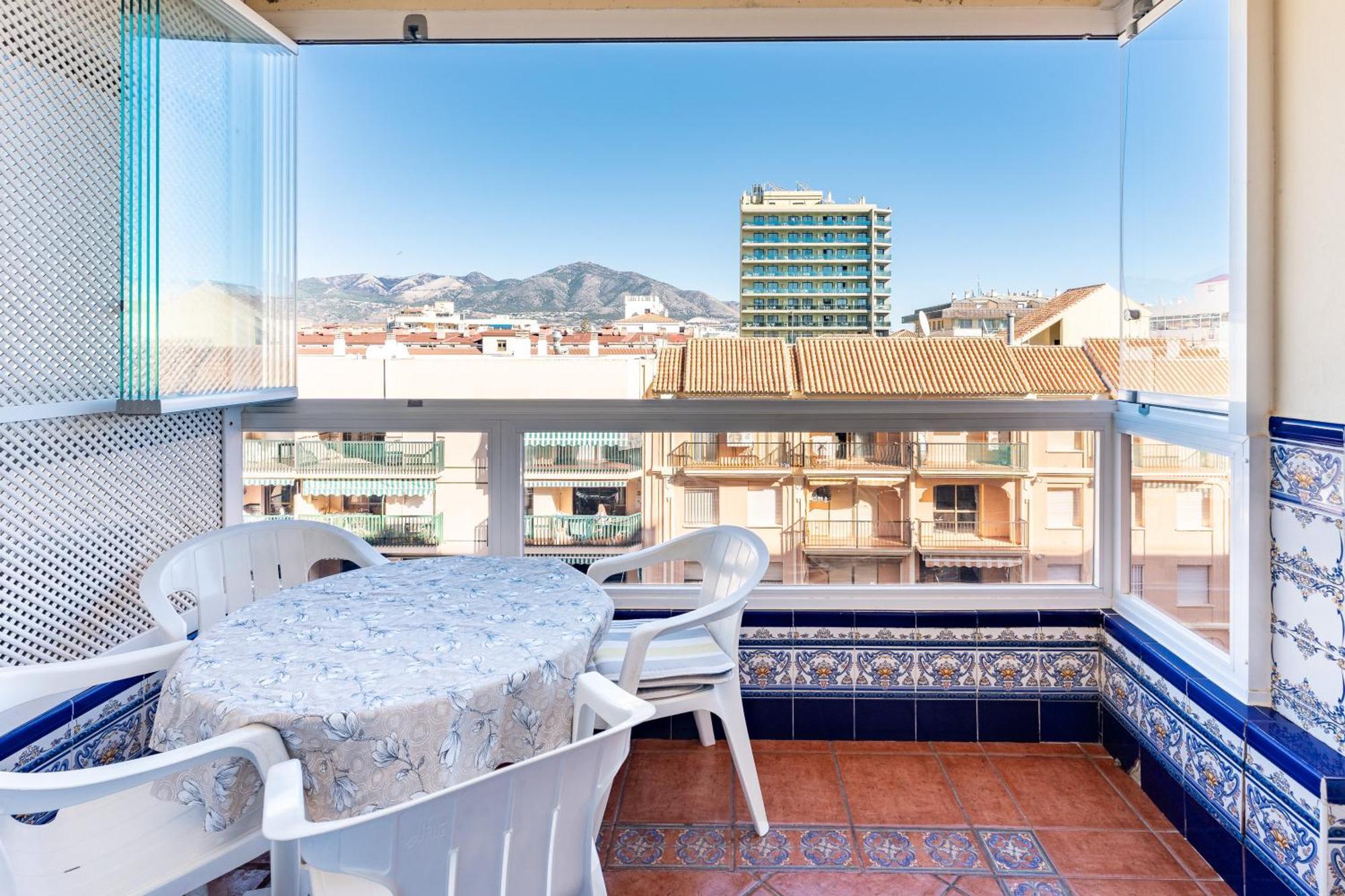 Pyr Studio Apt Partial Seaview Fuengirola Kültér fotó